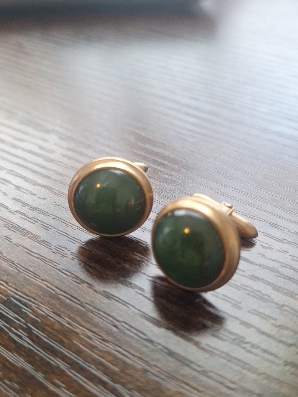 D&B Correct VINTAGE CUFFLINKS 1/20 12K Gold Filled Green CuffLinks Stamped
